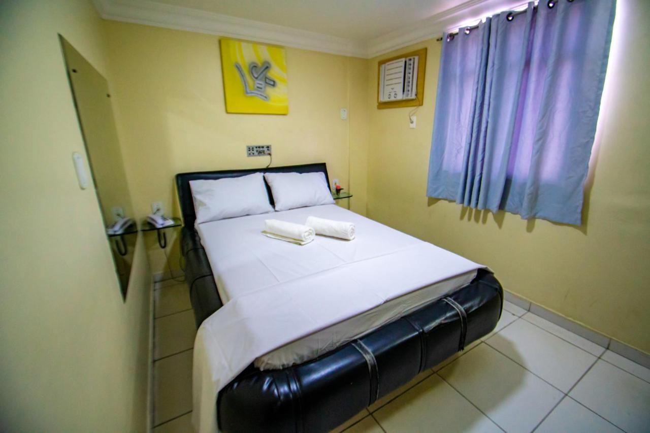 Hotel Piramide Rodoviaria 3*